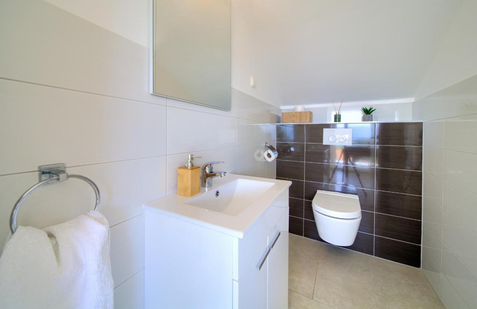 Apartment Sasso Bianco With The Private Pool Нивице Екстериор снимка