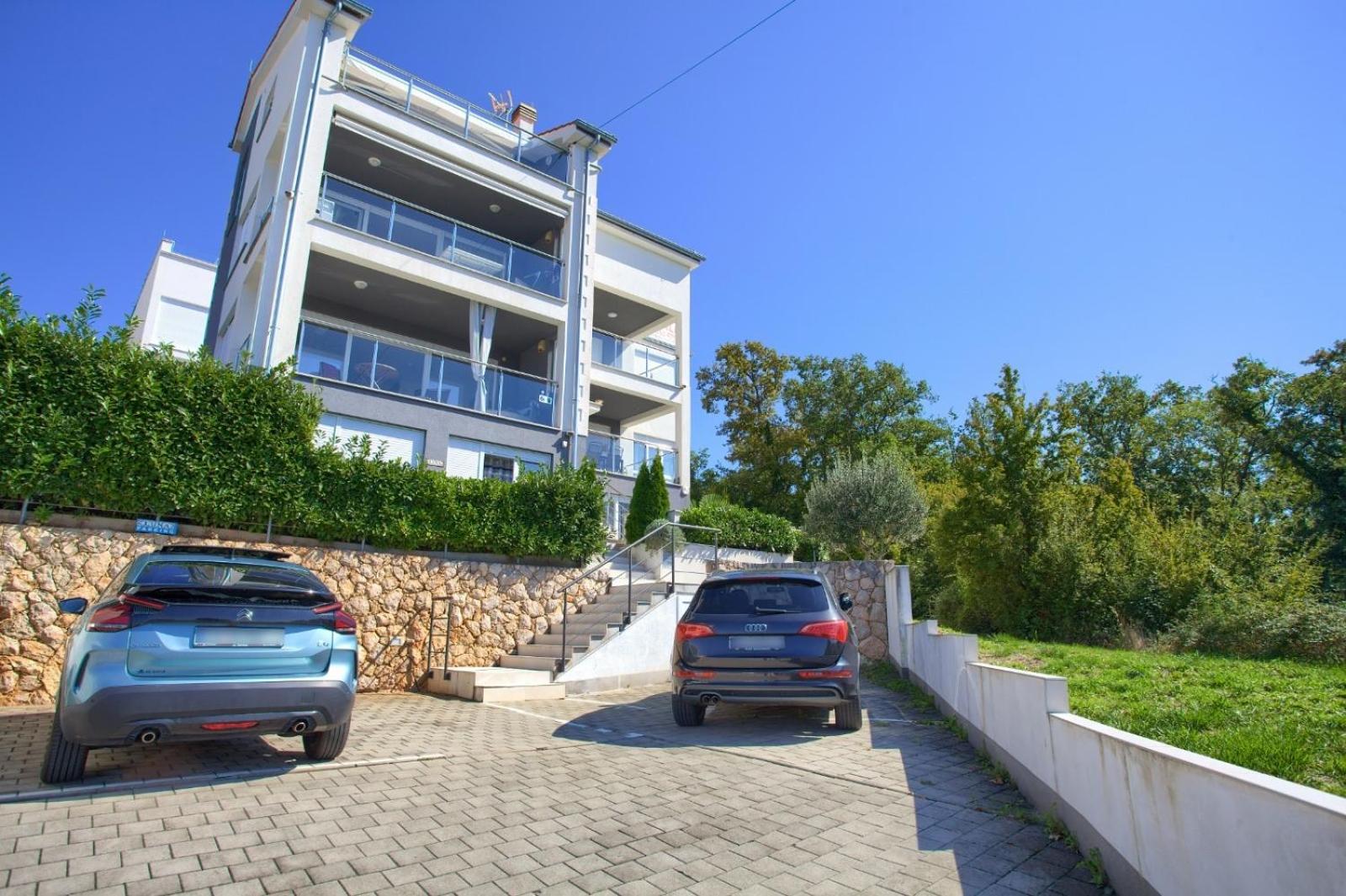 Apartment Sasso Bianco With The Private Pool Нивице Екстериор снимка