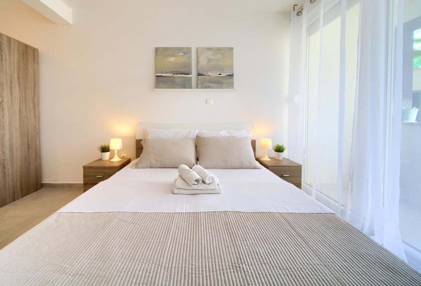 Apartment Sasso Bianco With The Private Pool Нивице Екстериор снимка