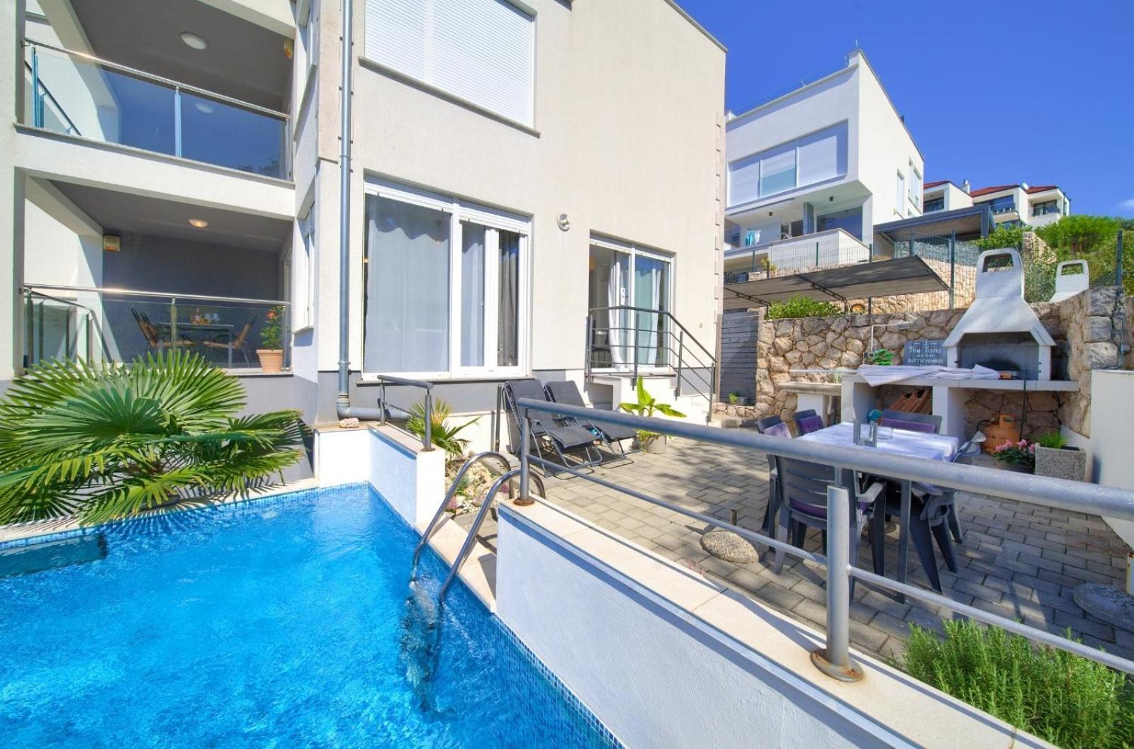 Apartment Sasso Bianco With The Private Pool Нивице Екстериор снимка